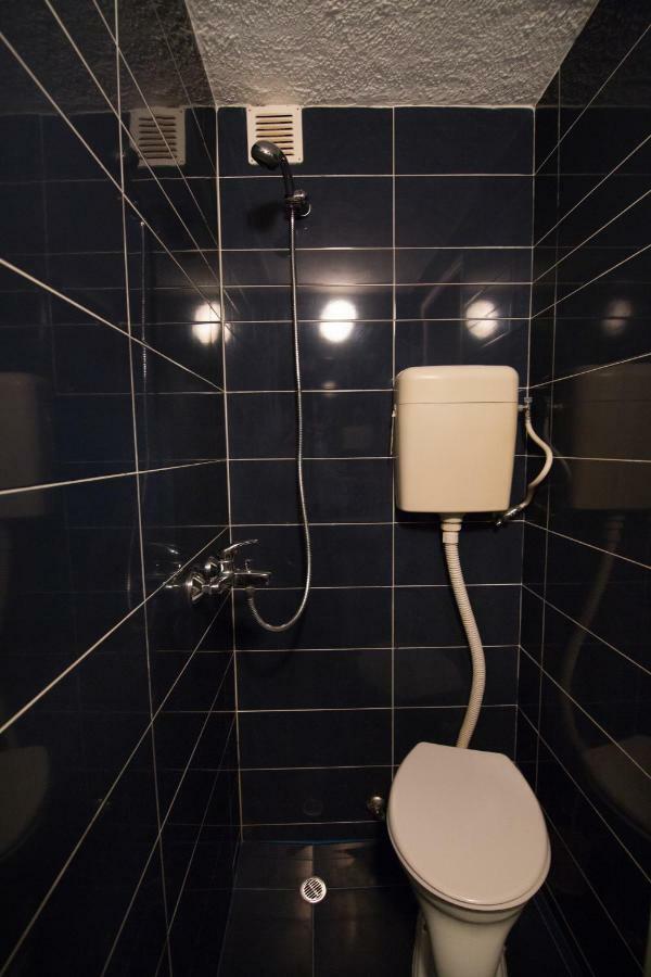 Design In Center *